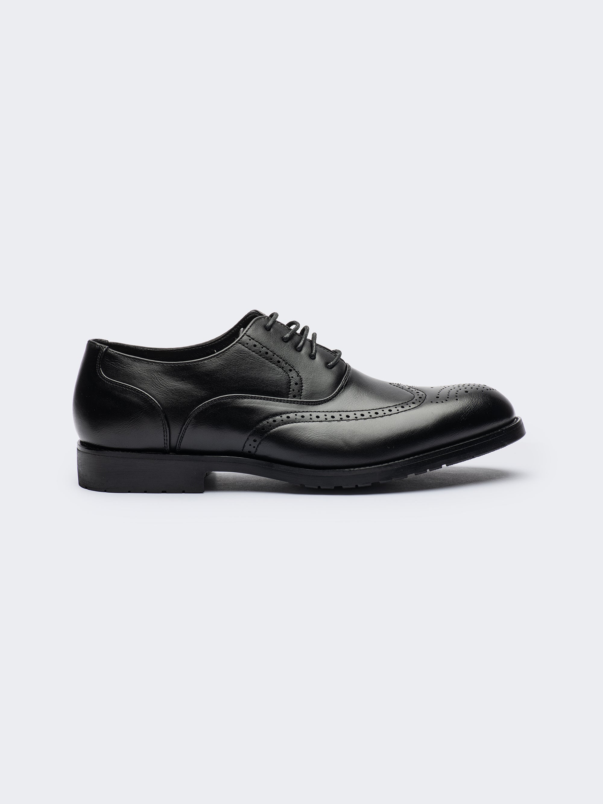 Wingtip Black