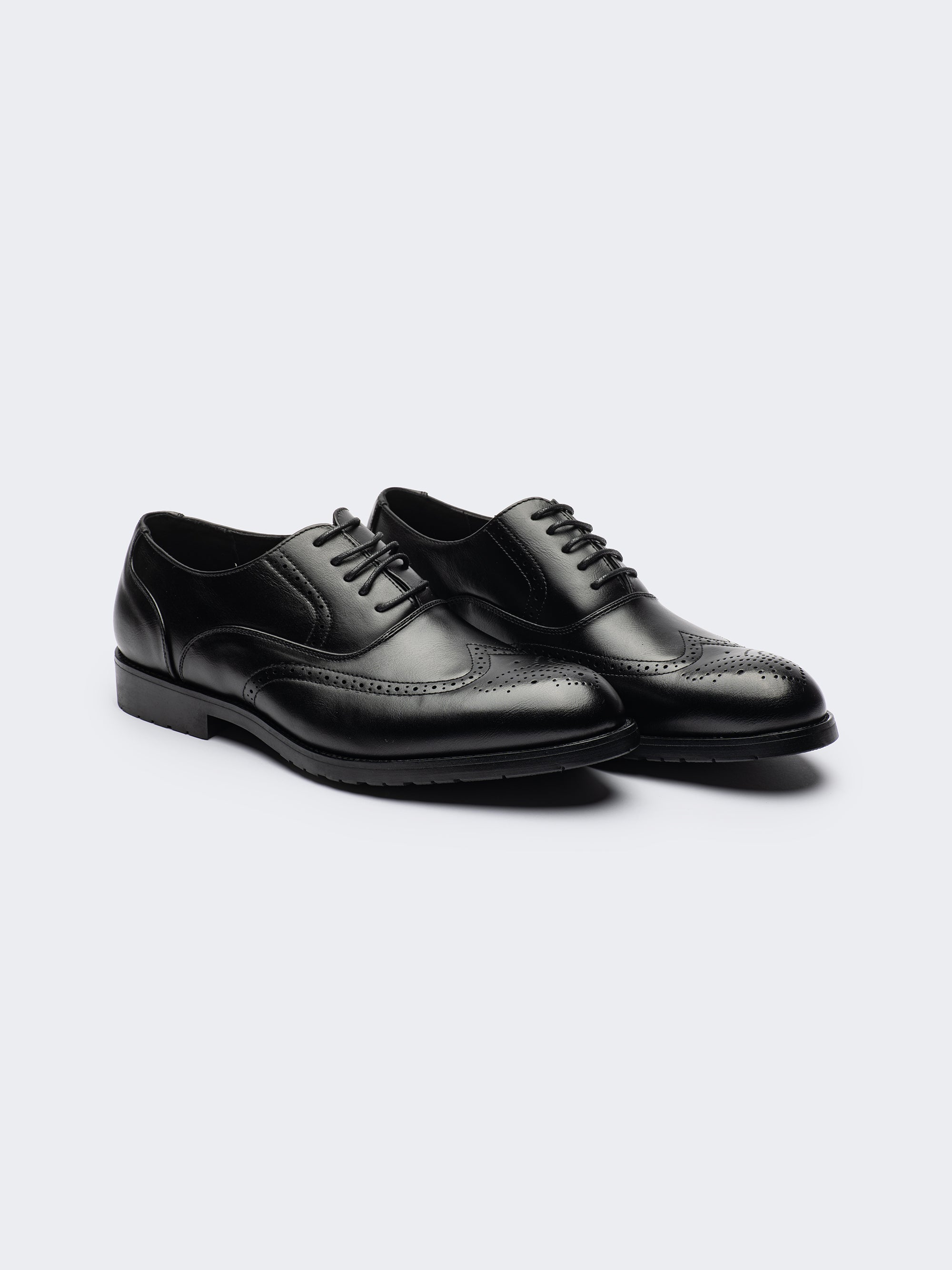 Wingtip Black